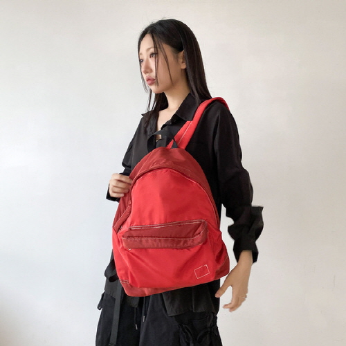 니디라 데일리 스티치 나일론 배색 백팩