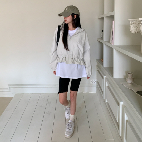 일밍래 밑단 스트링 후드 집업 바람막이 점퍼